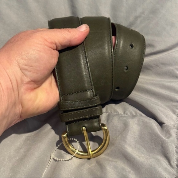 Forest Green Coach Belt Woman’s size small - Picture 1 of 11
